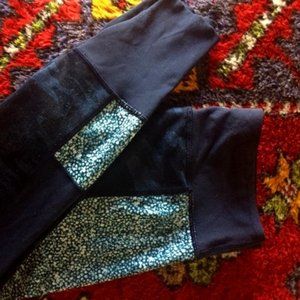 Lululemon Patch Navy Camo Leggings size 6 RARE